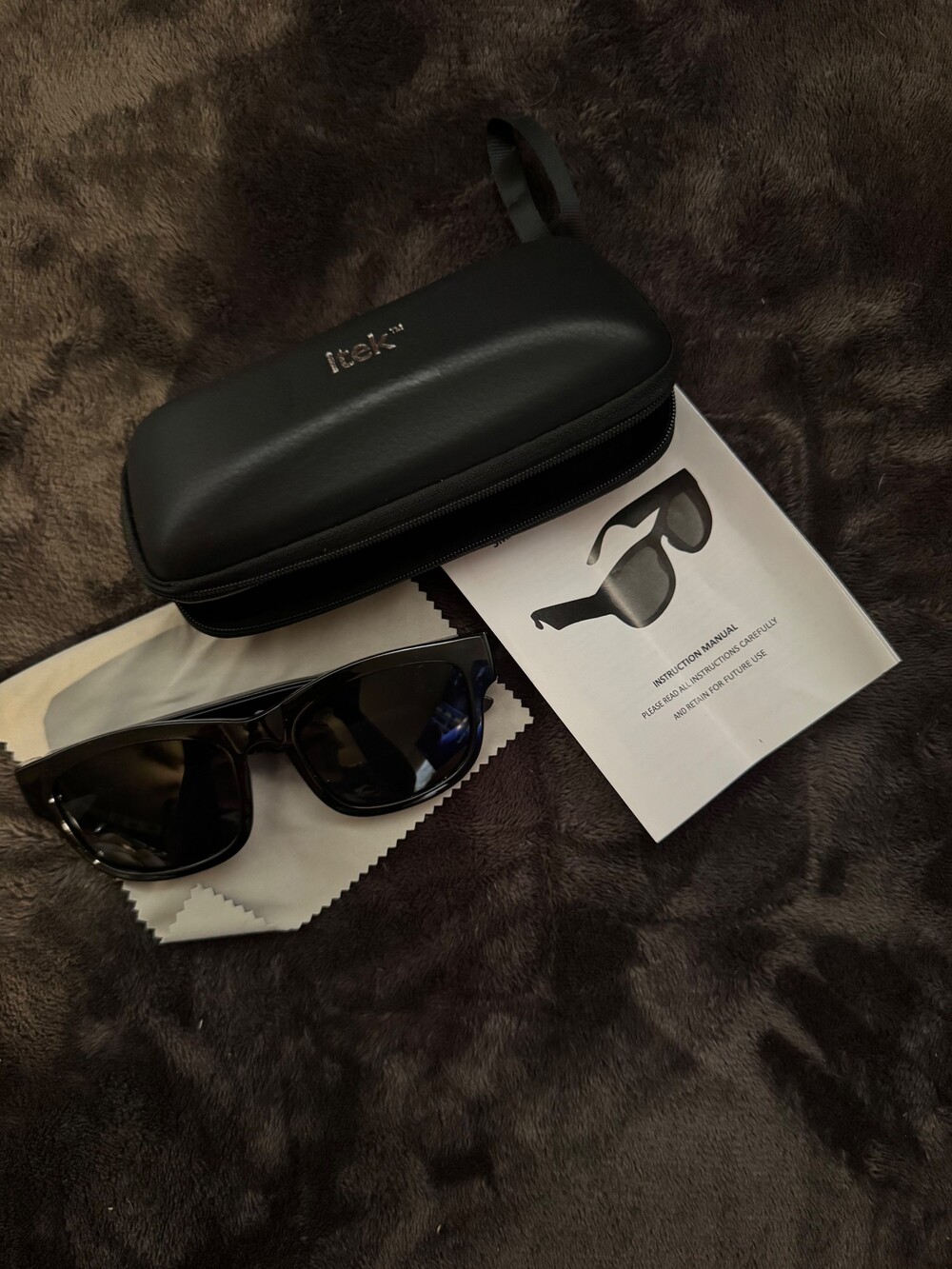 itek CBB-6/1989 Retro Smart Bluetooth Sunglasses Black